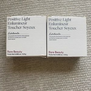 Rare beauty Light Silky